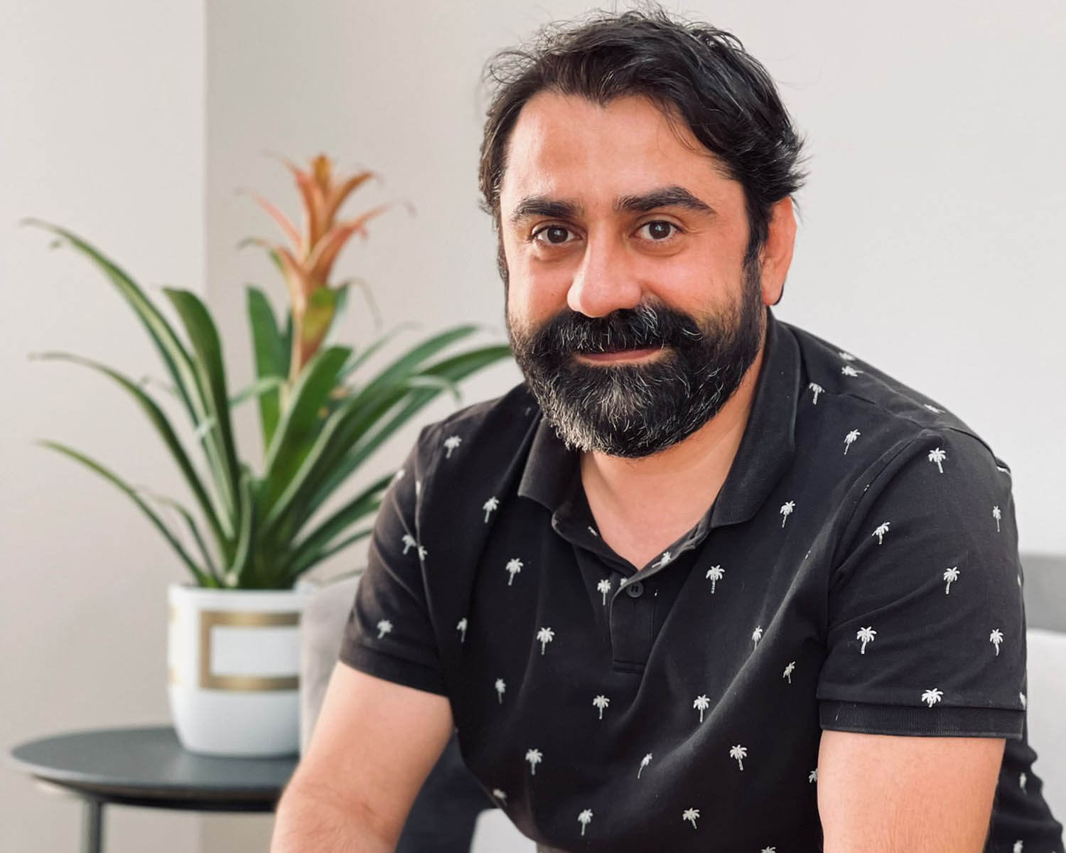 Plastic reconstructive and aesthetic surgeon Teoman Eraslan